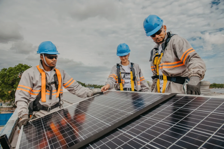 Highest Rated Solar Companies in AZ A Complete Guide to the Best Solar Providers