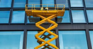 The Complete Guide to Scissor Lift Rental Maximizing Safety, Efficiency, and Flexibility in Material Handling and Elevated Work