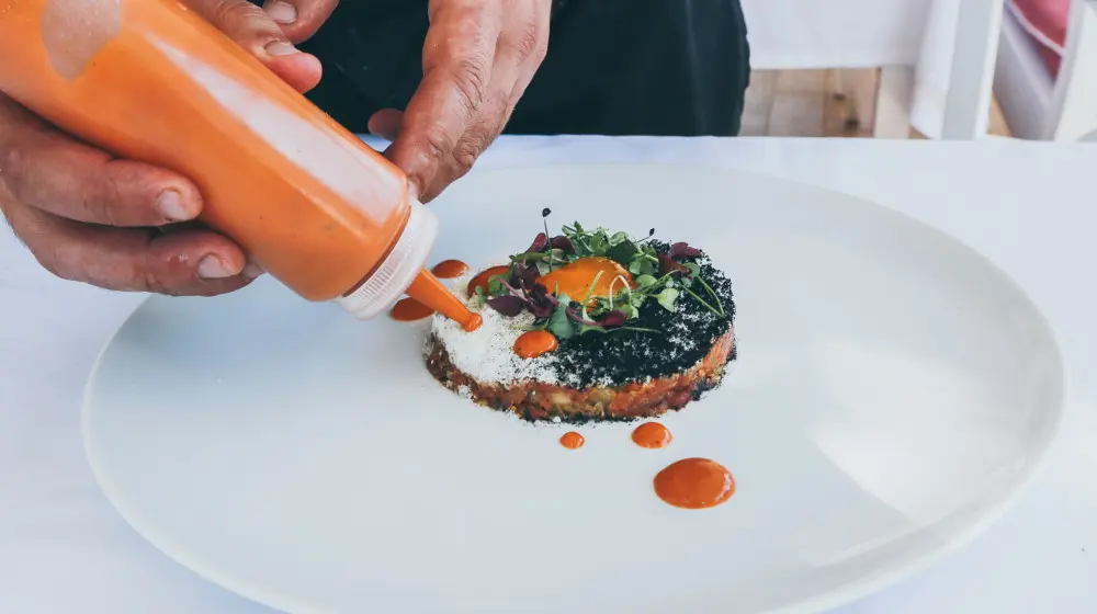 How to Start a Food Blog From Scratch and Grow It Successfully